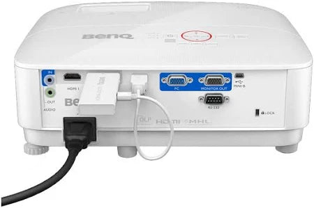 BenQ TH671ST 1080p Short Throw Projector ā High-Brightness Gaming & Golf Simulator Display